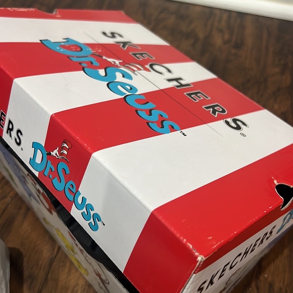 SKECHERS DR. SEUSS ALL YOUR SWEATERS ARE UGLY ROADIES BOOTS size 8 used once - Picture 13 of 15